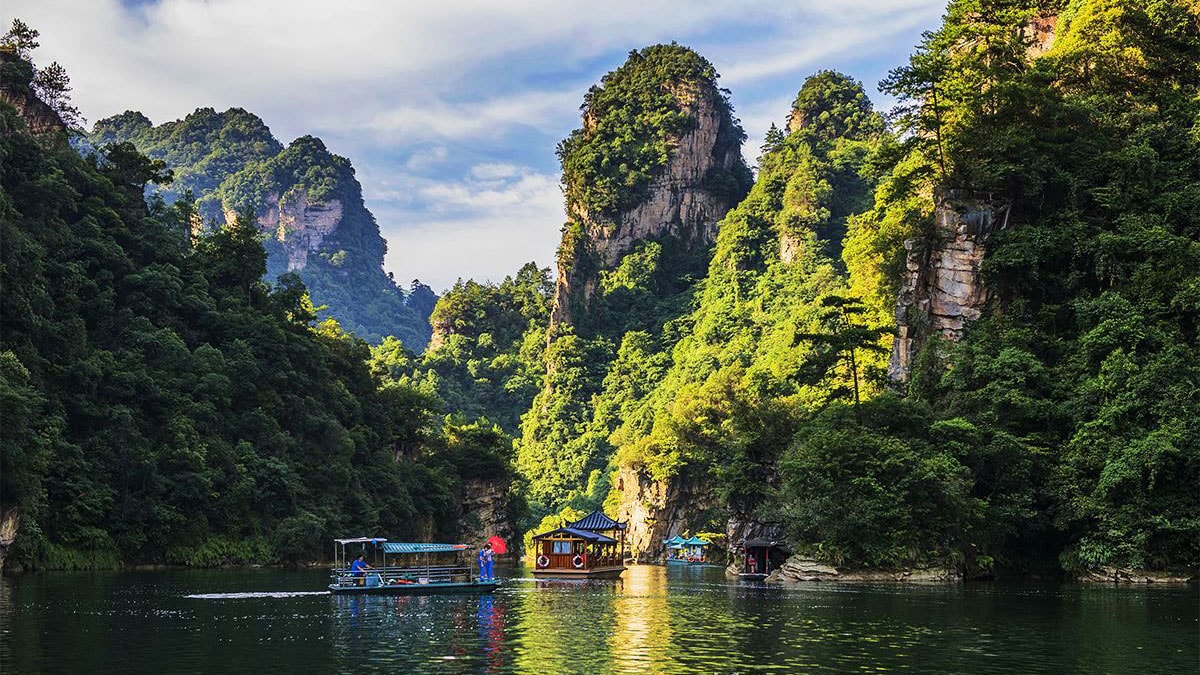 The Lao River